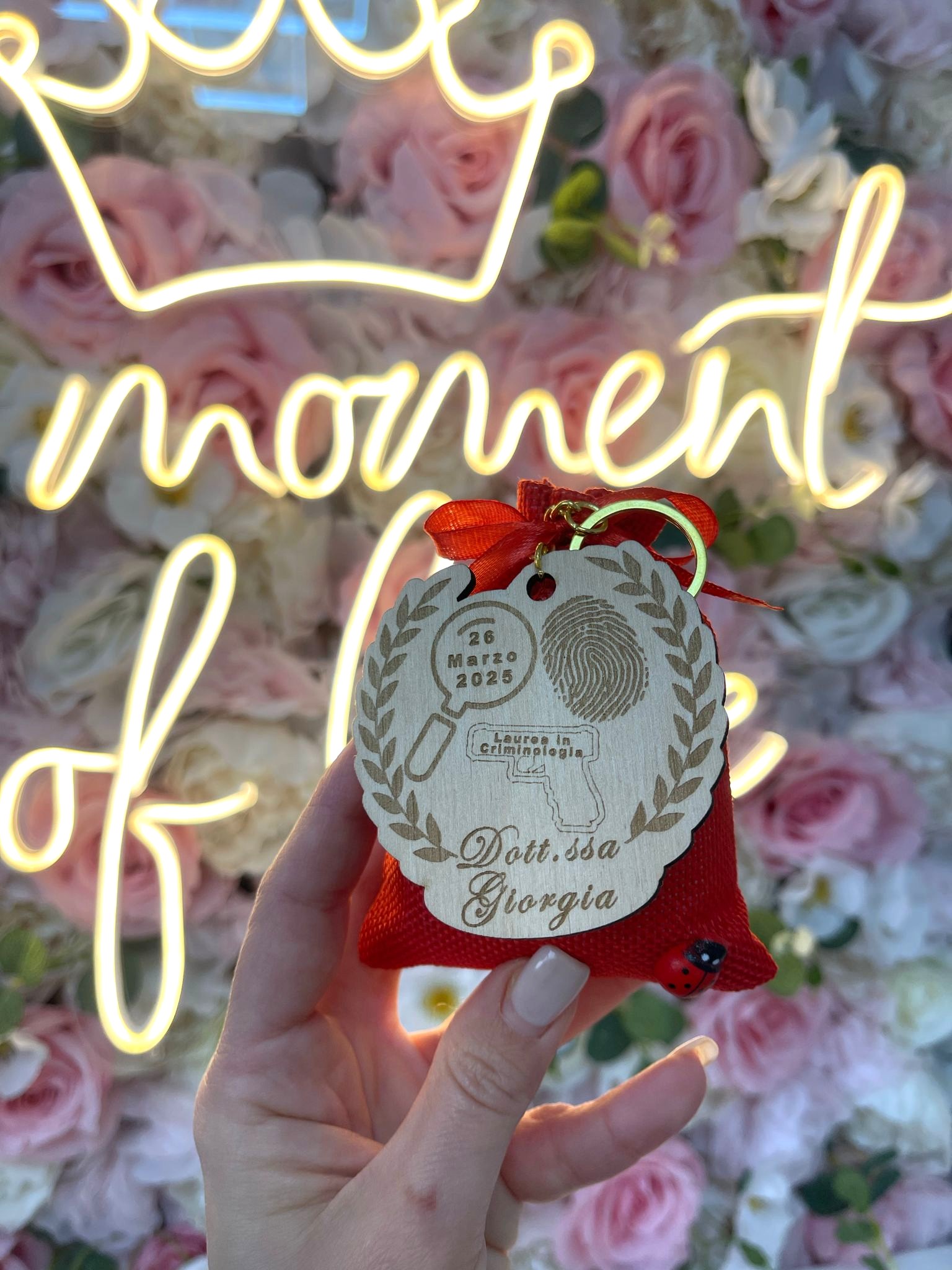 Portachiavi in Legno con Sacchetto Confetti